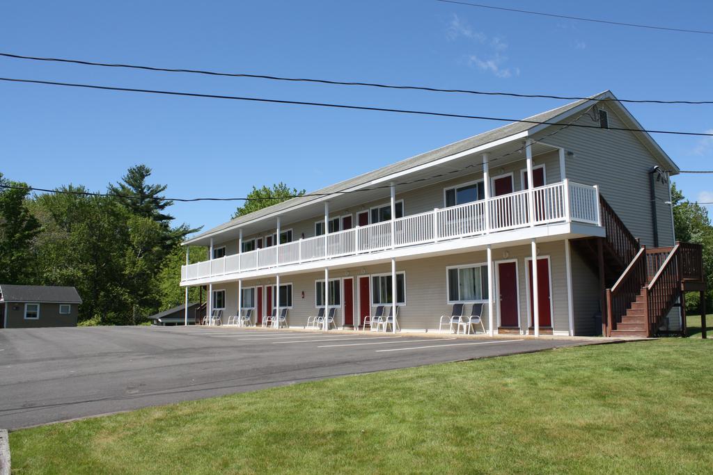 Coast Village Inn And Cottages Wells Exterior foto